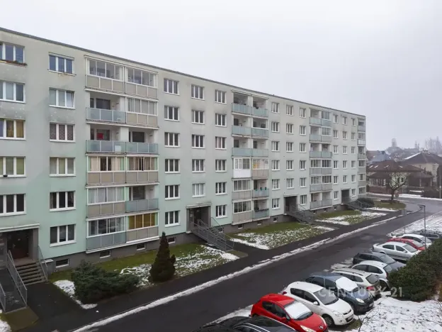 Pronájem bytu 2+1, Kadaň, Na Podlesí, 55 m2