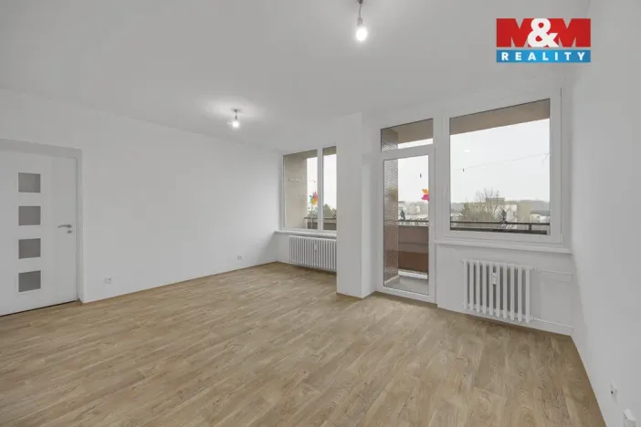 Pronájem bytu 3+1, Hradec Králové - Třebeš, Pod Strání, 77 m2