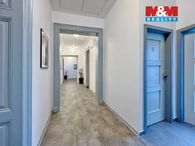 Pronájem kanceláře, Liberec - Liberec V-Kristiánov, 8. března, 25 m2