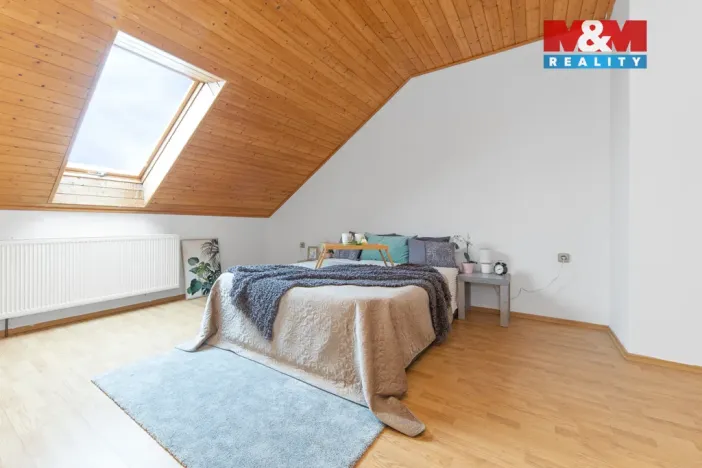 Prodej rodinného domu, Ivaň, 353 m2