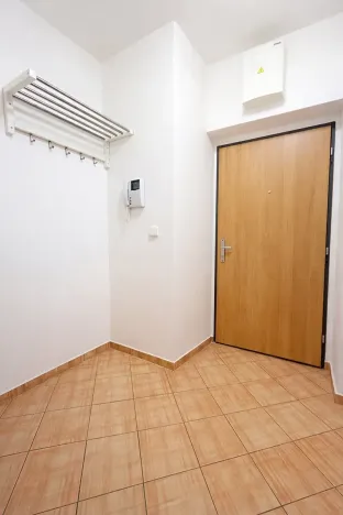 Pronájem bytu 2+kk, Praha - Holešovice, V háji, 54 m2