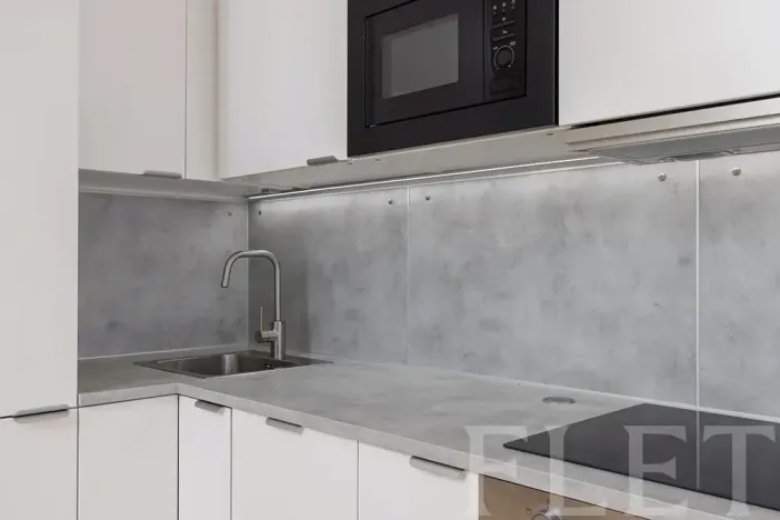 Pronájem bytu 1+kk, Praha - Nusle, Maroldova, 28 m2