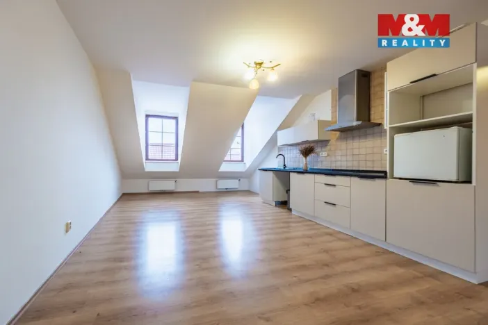 Pronájem bytu 3+kk, Příbram - Příbram II, Dlouhá, 118 m2