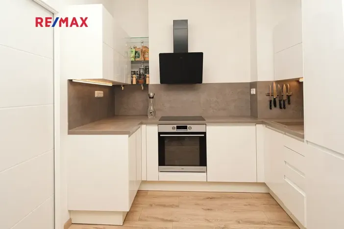 Pronájem bytu 3+kk, Praha - Vršovice, Přípotoční, 77 m2