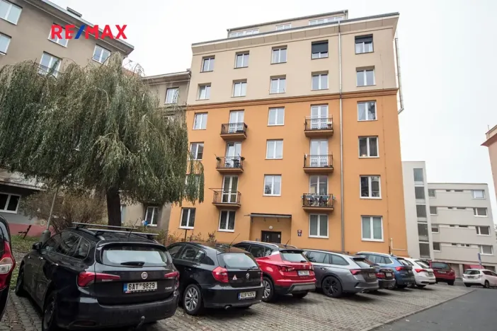 Pronájem bytu 2+1, Praha - Nusle, Družstevní ochoz, 51 m2