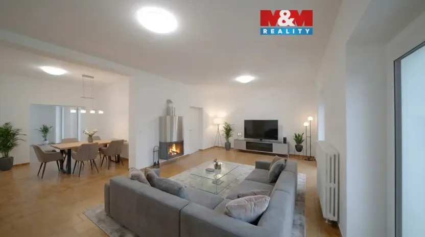 Prodej rodinného domu, Praha - Horní Počernice, Jasenná, 292 m2