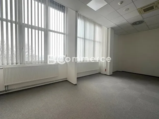 Pronájem kanceláře, Brno, Purkyňova, 50 m2