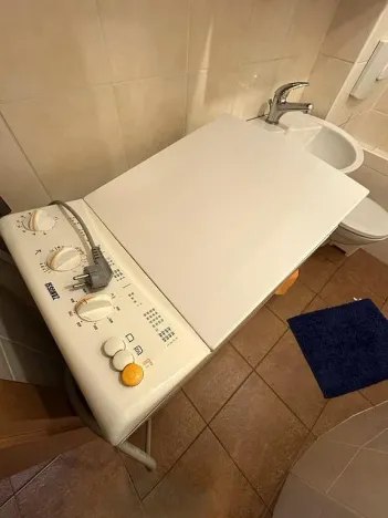 Pronájem bytu 1+kk, Brno - Žebětín, Keřová, 32 m2