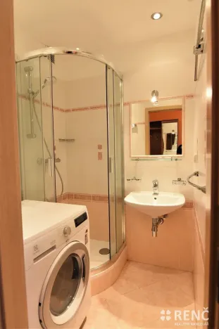 Pronájem bytu 2+1, Brno, Poznaňská, 54 m2