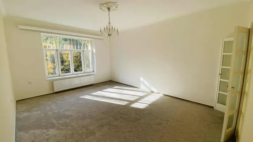 Pronájem bytu 3+1, Brno, Libušino údolí, 160 m2