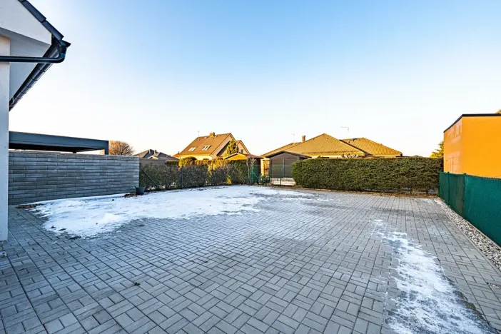 Prodej rodinného domu, Nové Strašecí, Myslivečkova, 121 m2