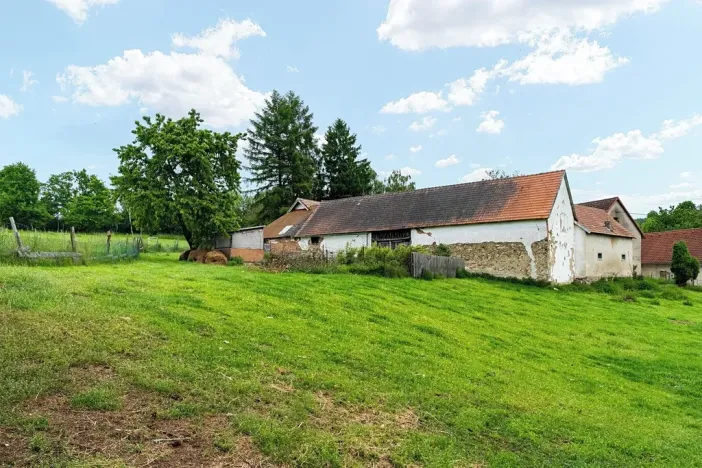 Prodej zemědělské usedlosti, Popovice, 718 m2