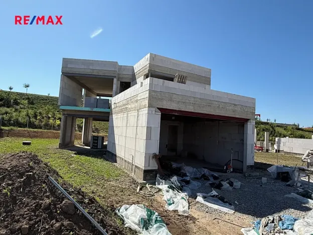 Prodej rodinného domu, Praha - Horní Počernice, Krotitelů, 197 m2