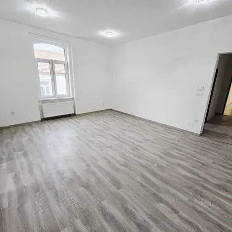 Pronájem bytu 2+1, Lovosice, 8.května, 75 m2