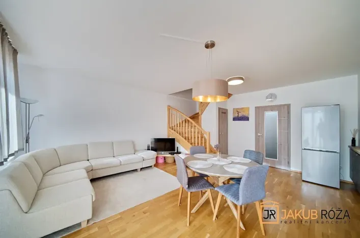 Prodej bytu 3+kk, Černý Důl, 92 m2