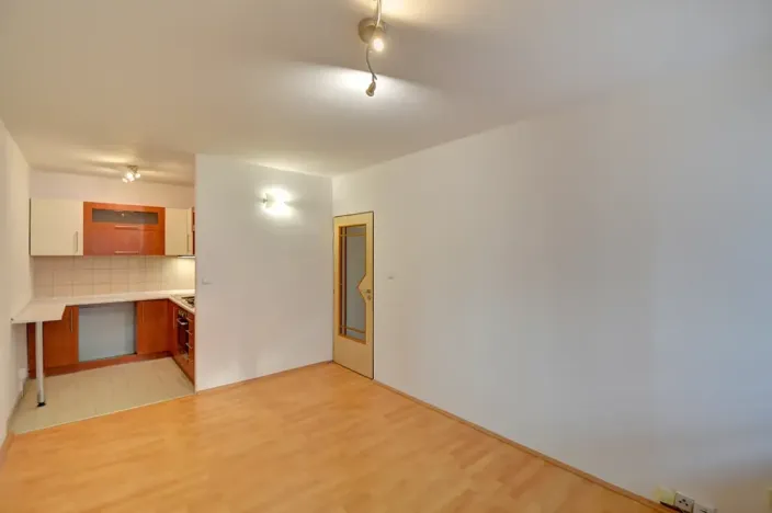 Pronájem bytu 2+kk, Kolín, Moravcova, 42 m2