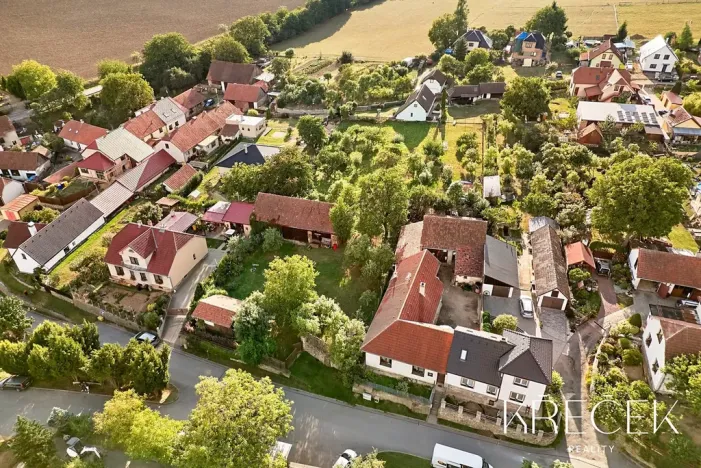 Prodej pozemku pro bydlení, Kaly, 1792 m2