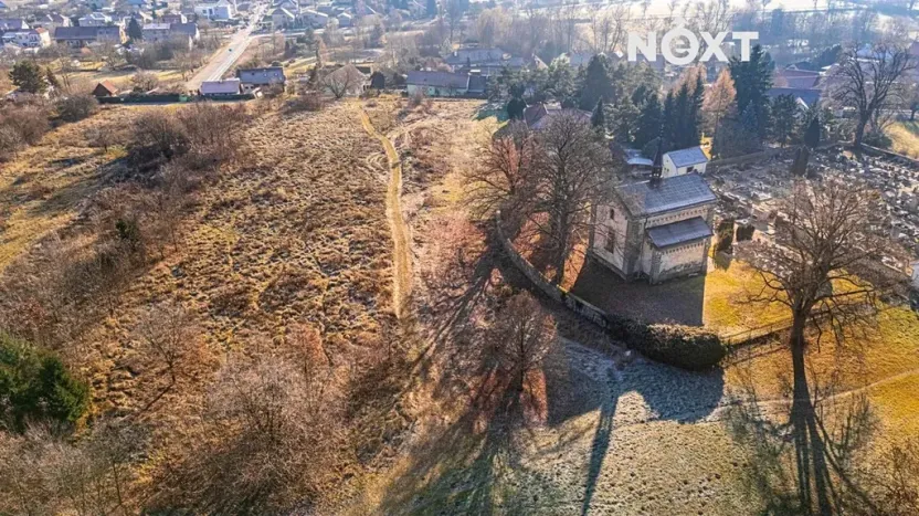 Prodej podílu pozemku pro bydlení, Choltice, 2042 m2