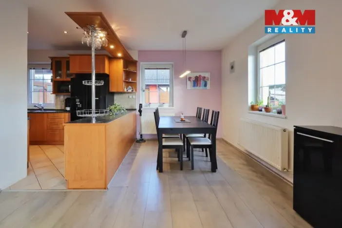 Prodej rodinného domu, Stonařov, 165 m2