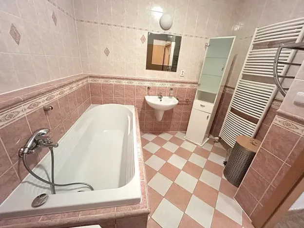 Pronájem bytu 3+kk, Praha - Strašnice, Názovská, 91 m2
