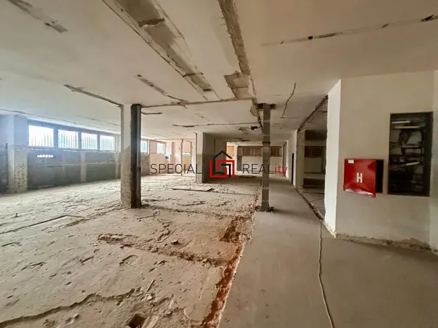 Pronájem skladu, Orlová, Masarykova třída, 200 m2