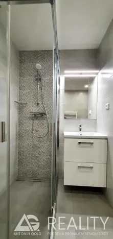 Prodej bytu 2+1, Praha - Dejvice, Krohova, 70 m2