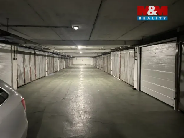 Prodej garáže, Praha - Chodov, Hviezdoslavova, 15 m2