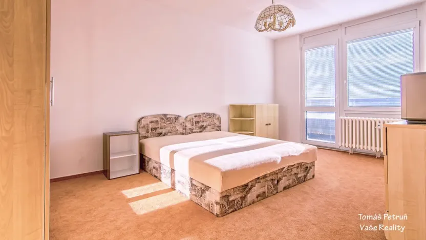 Pronájem bytu 2+1, Hradec Králové - Moravské Předměstí, Štefánikova, 67 m2