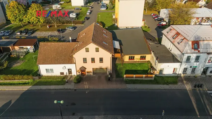 Prodej rodinného domu, Cvikov, Komenského, 298 m2