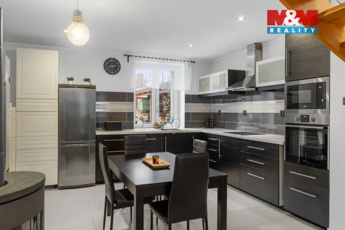 Prodej rodinného domu, Kladno - Švermov, Jungmannova, 89 m2