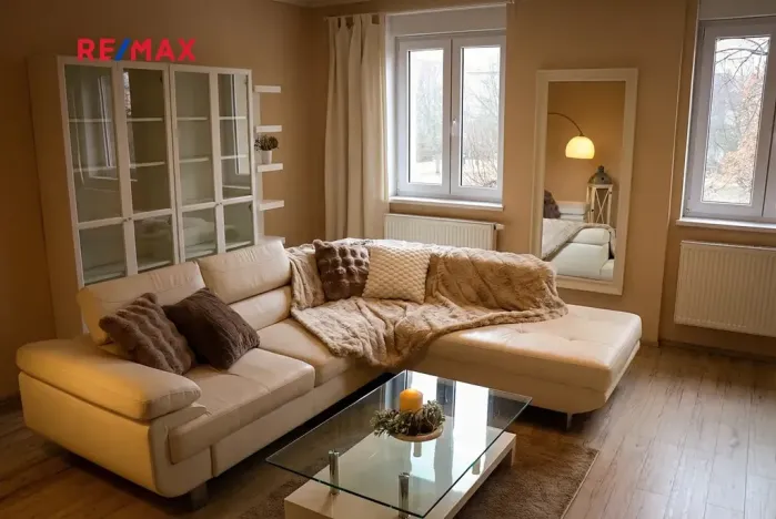 Pronájem bytu 2+1, Plzeň, Habrmannovo náměstí, 83 m2