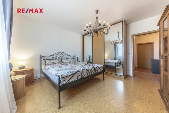 Prodej bytu 4+kk, Praha - Čakovice, Ke stadionu, 82 m2