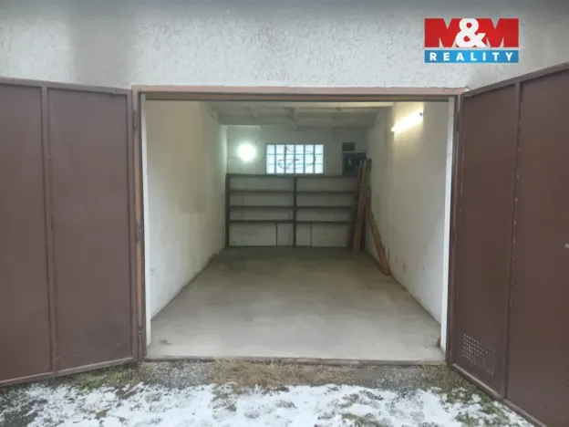 Pronájem garáže, Strakonice, 18 m2