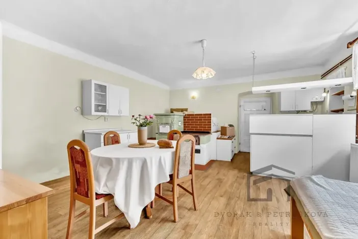 Prodej rodinného domu, Putim, 139 m2