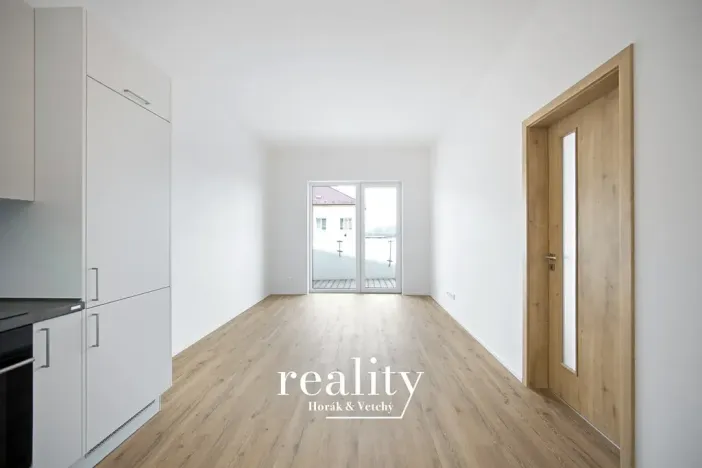 Pronájem bytu 3+kk, Brno, Komárovská, 66 m2