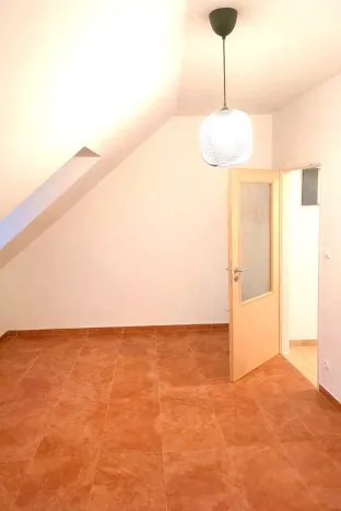 Pronájem bytu 2+kk, Praha - Řeporyje, Ořešská, 45 m2