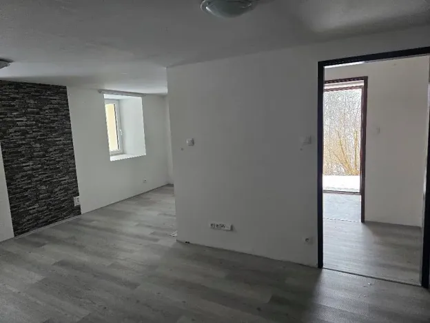 Pronájem bytu 2+kk, Šimonovice, V Zatáčkách, 50 m2