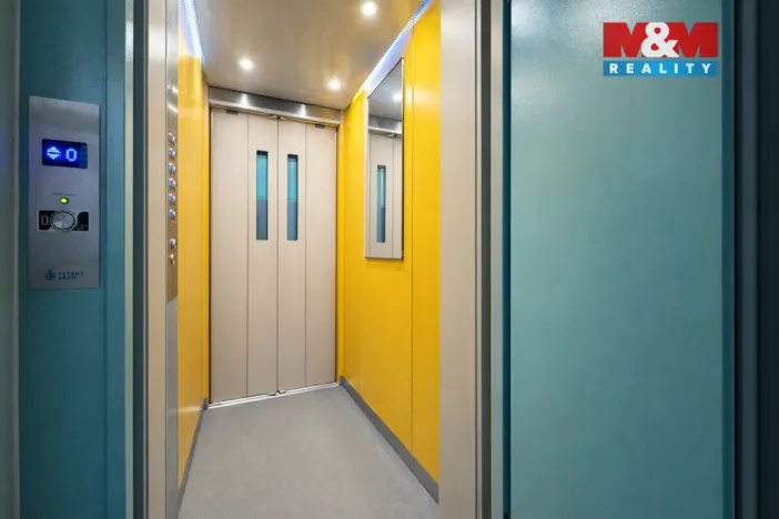 Prodej bytu 1+1, Plzeň - Skvrňany, Karla Steinera, 36 m2