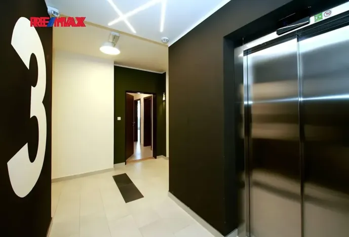 Pronájem bytu 2+kk, Praha - Střížkov, Zakšínská, 55 m2