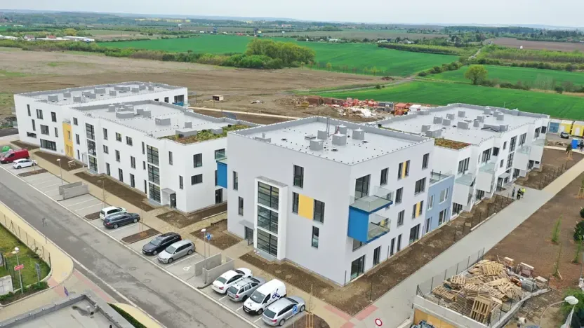 Prodej bytu 2+kk, Praha - Dolní Počernice, U konečné, 67 m2