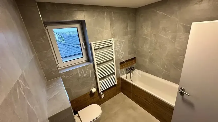 Prodej rodinného domu, Chrášťany, 119 m2