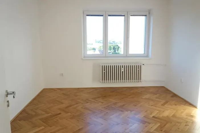 Pronájem bytu 3+1, Praha - Nusle, Na Bučance, 100 m2