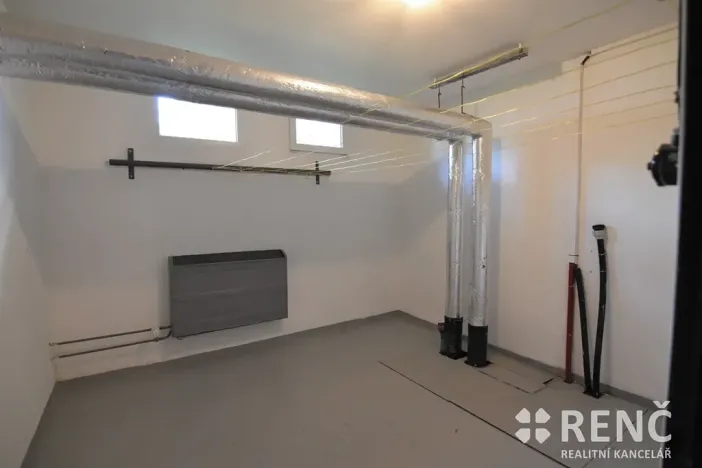 Pronájem bytu 2+1, Brno, Poznaňská, 54 m2