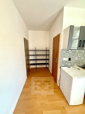 Prodej činžovního domu, Praha - Vinoř, 657 m2