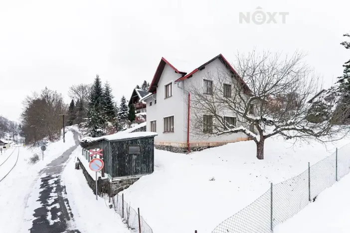 Prodej rodinného domu, Jilemnice, Pod Lomem, 198 m2