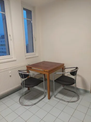 Pronájem bytu 1+kk, Praha - Troja, Olštýnská, 27 m2