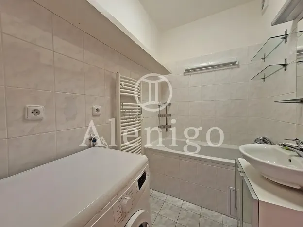 Prodej bytu 3+kk, Horoměřice, Komenského, 72 m2