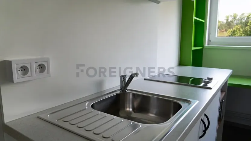 Pronájem pokoje, Praha - Střížkov, Děčínská, 18 m2