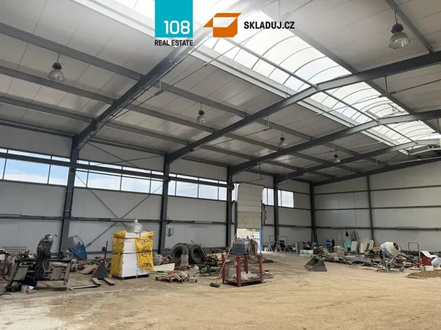 Pronájem skladu, Kralupy nad Vltavou, V Pískovně, 1800 m2