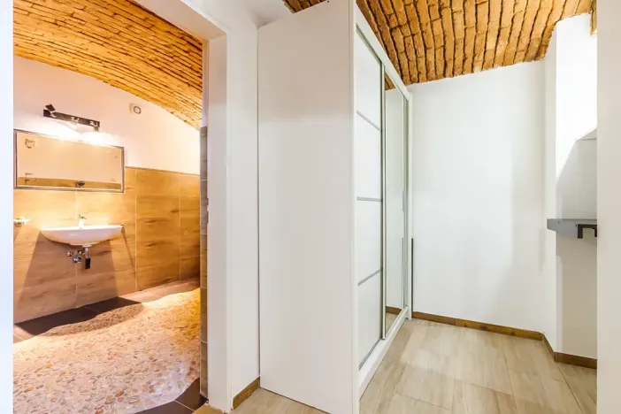 Prodej kanceláře, Praha - Hostivař, Hostivařská, 153 m2